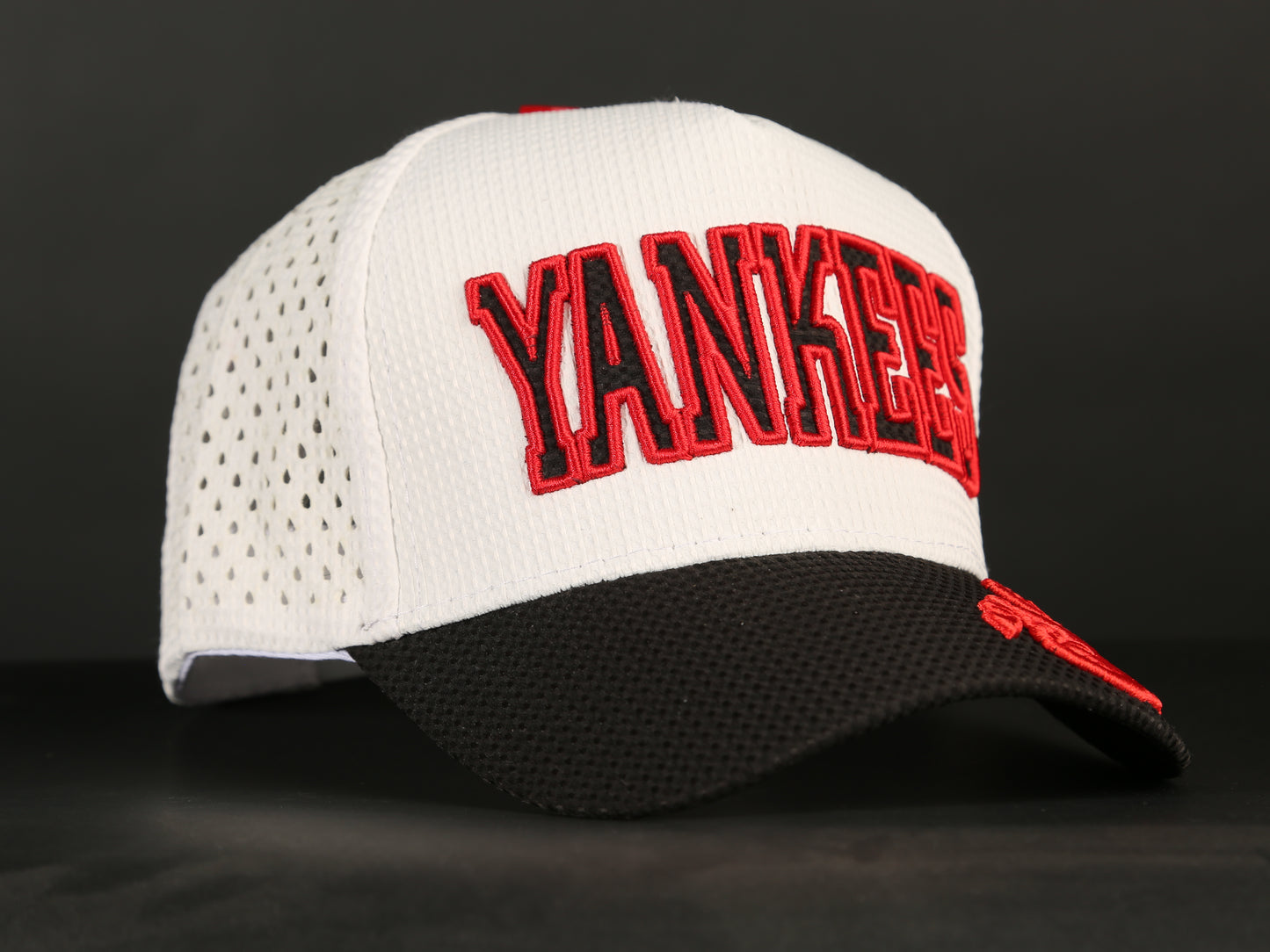 CAP YANKEES (MIRROR)