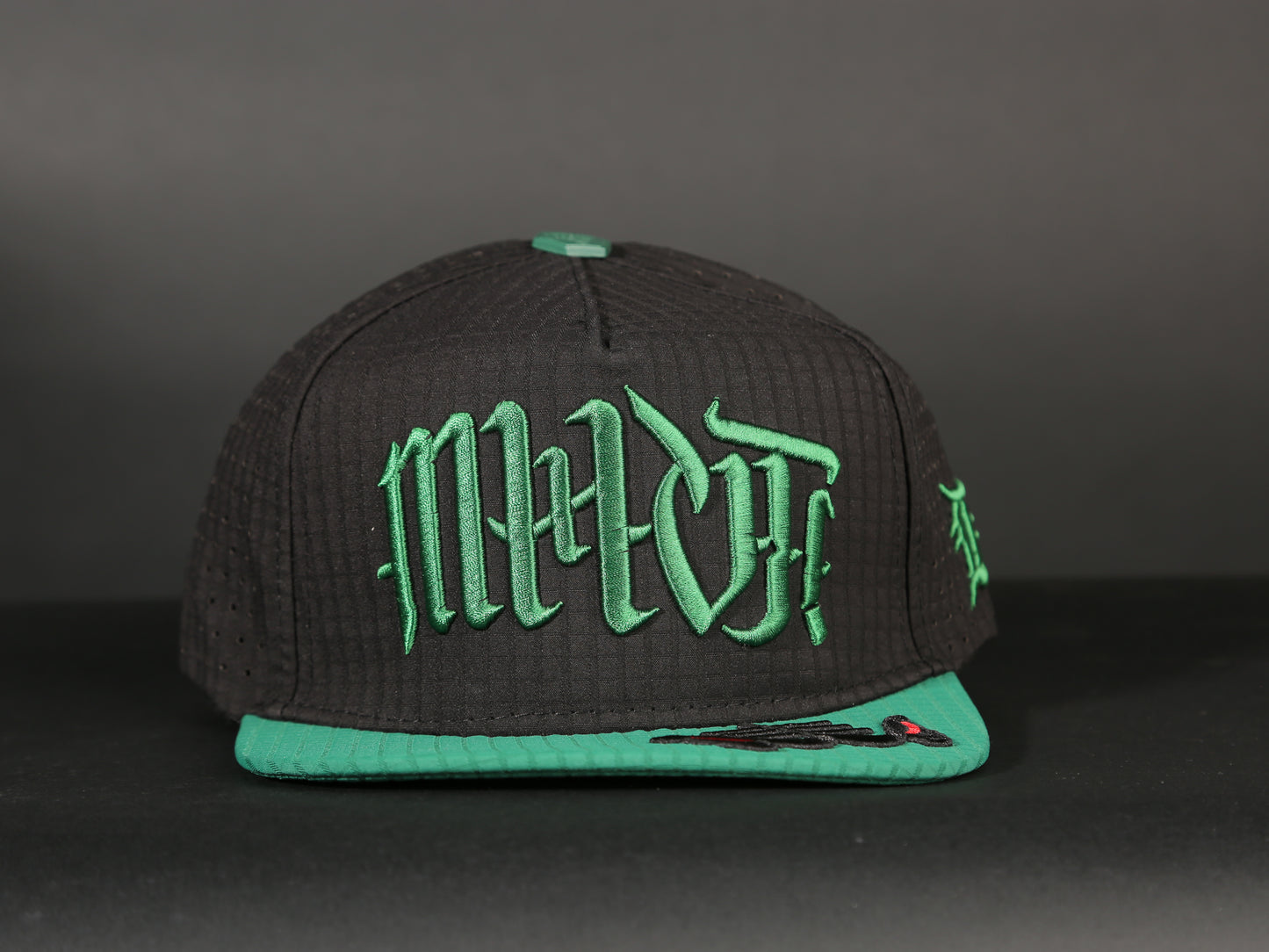 CAP SNAPBACK STRAIGHT (MIRROR)
