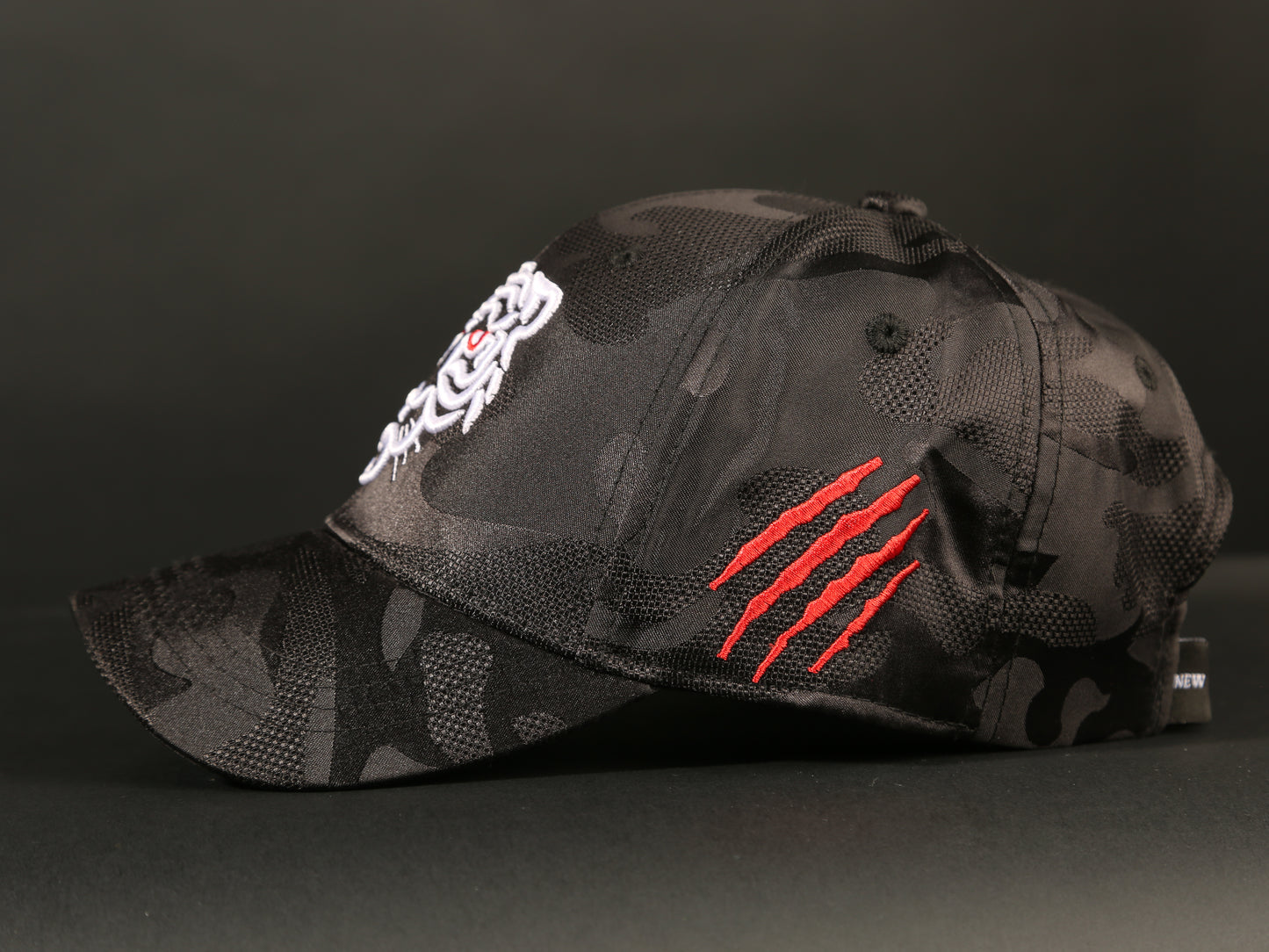 CAP TIGER (MIRROR) BLACK