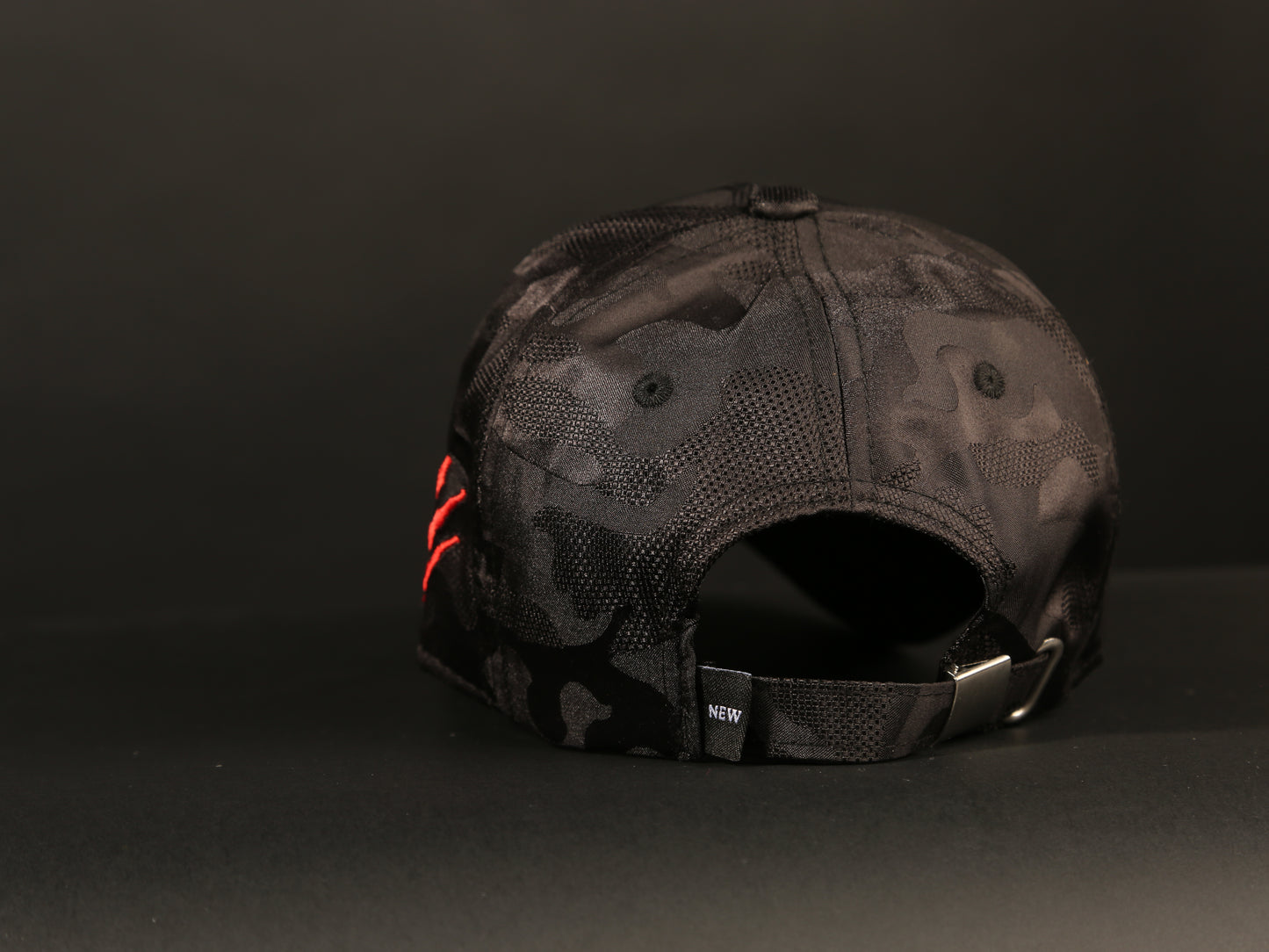 CAP TIGER (MIRROR) BLACK