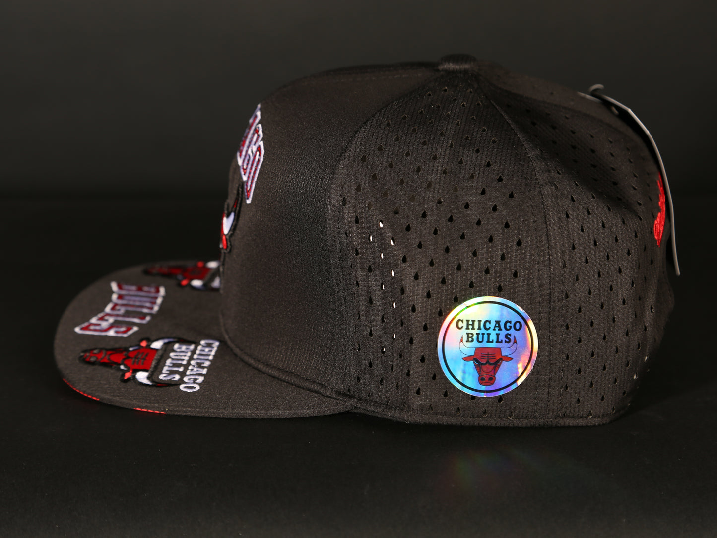 CAP CHICAGO BULLS STRAIGHT (MIRROR)