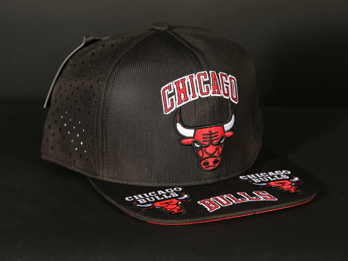 CAP CHICAGO BULLS STRAIGHT (MIRROR)