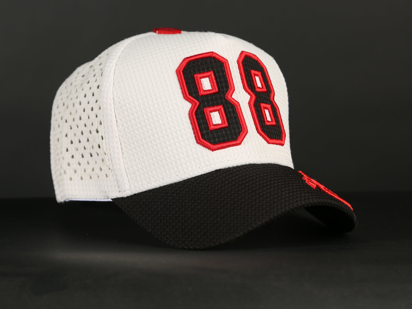 CAP 88 (MIRROR)