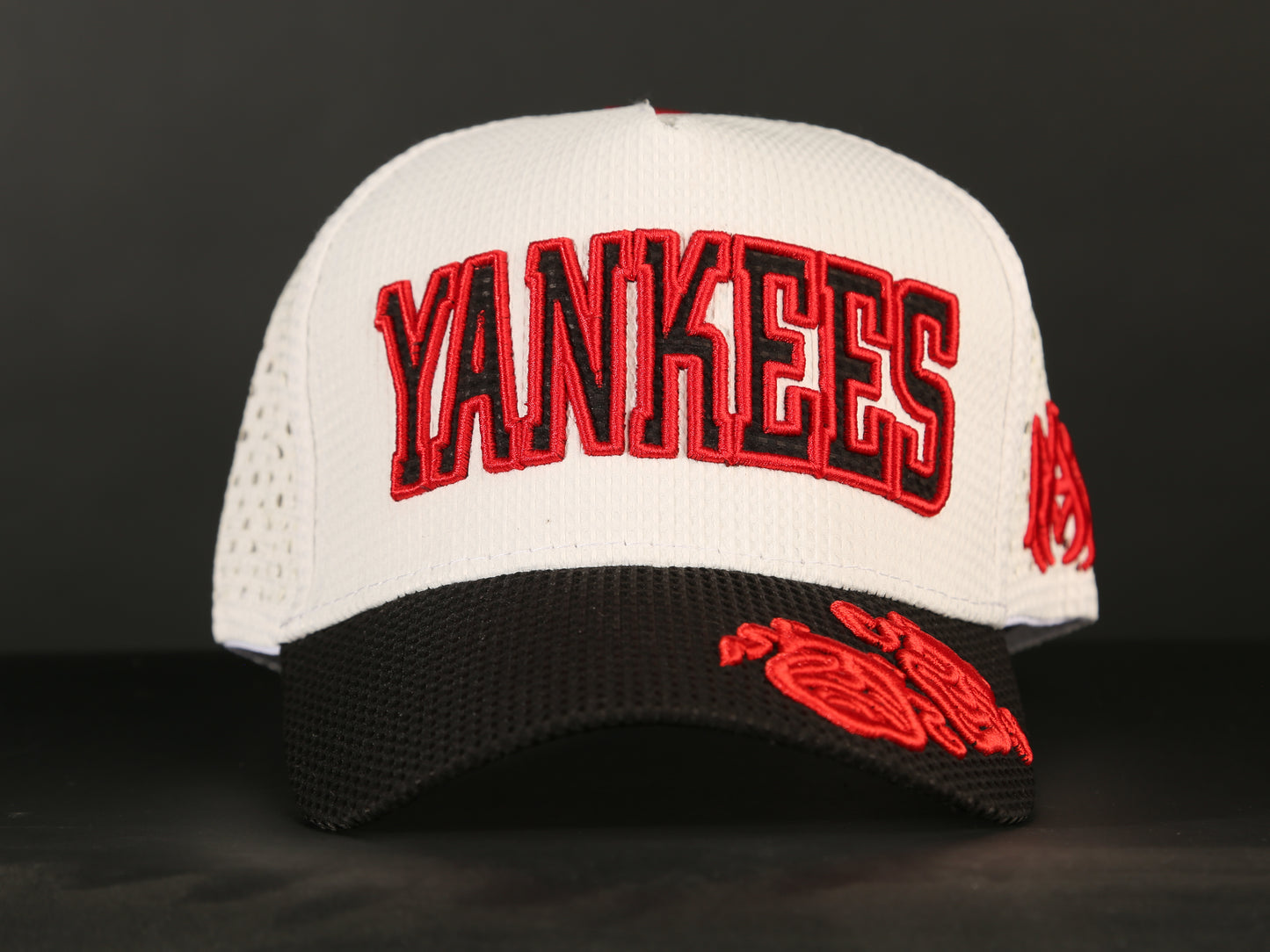 CAP YANKEES (MIRROR)
