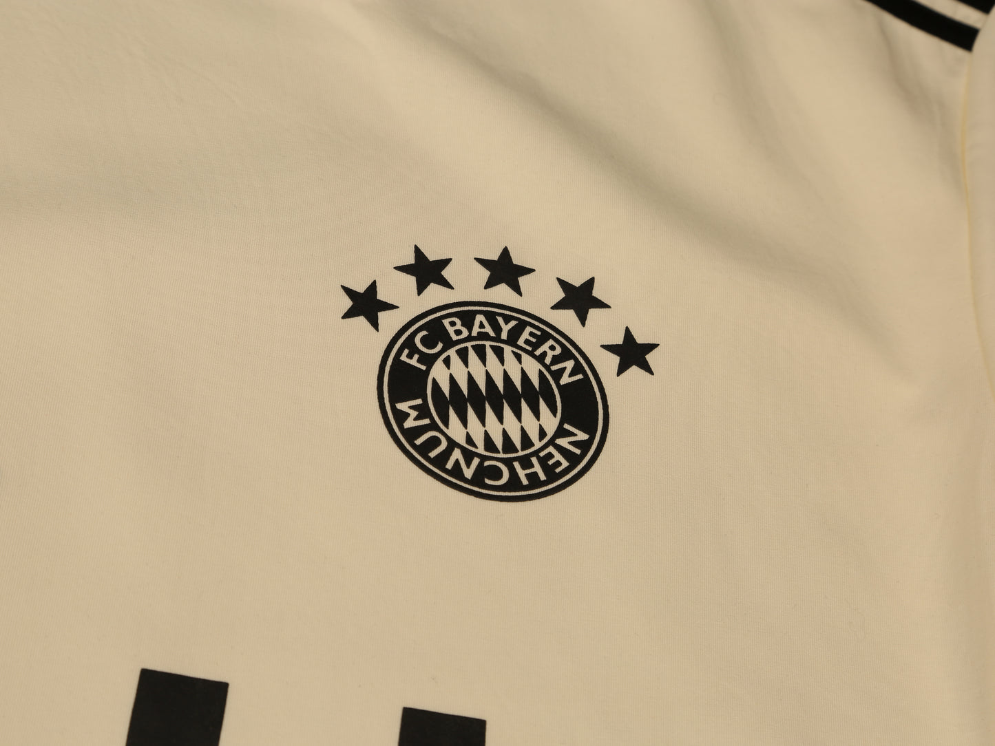 BAYERN T-SHIRT