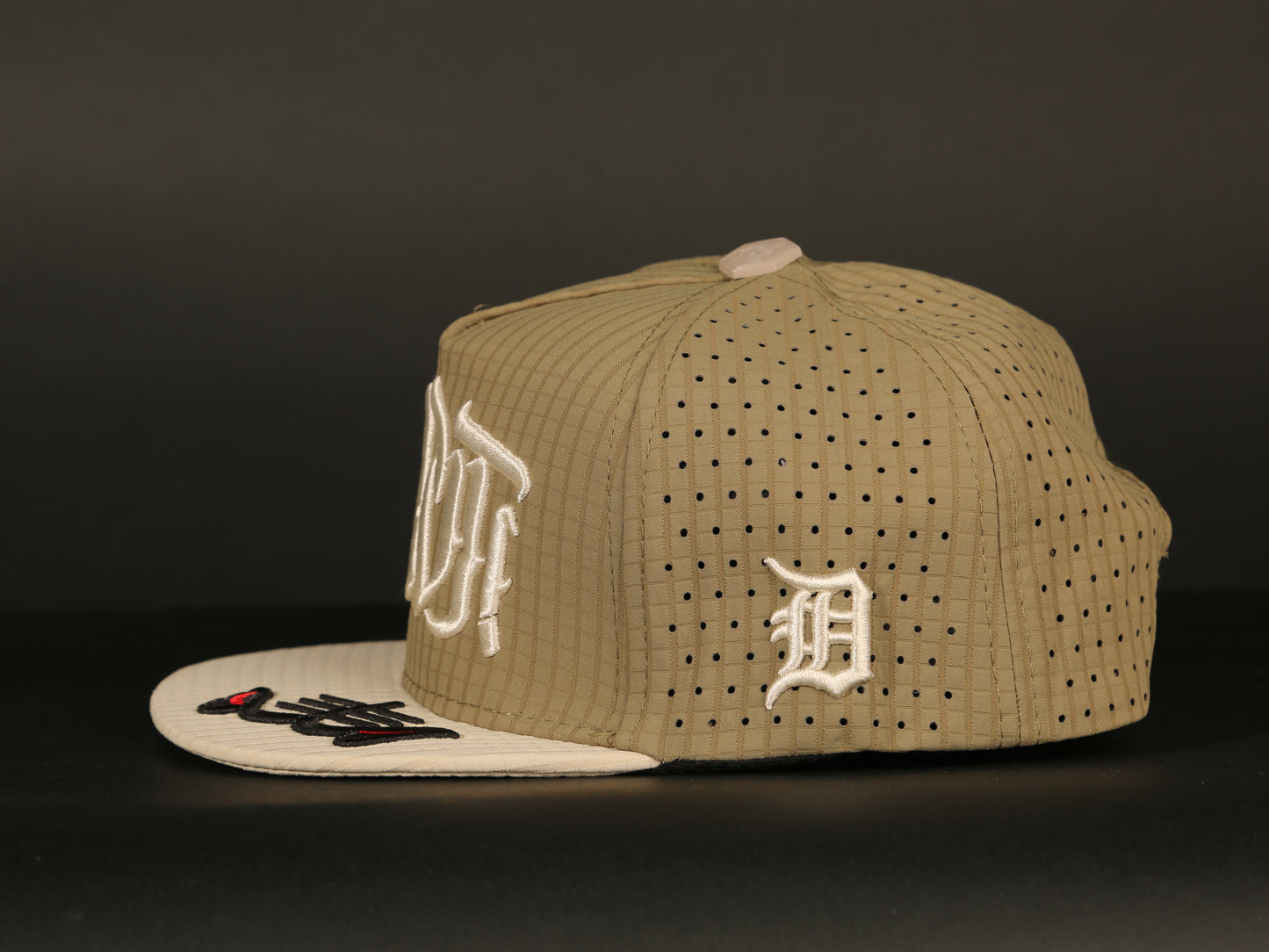 CAP SNAPBACK STRAIGHT (MIRROR)