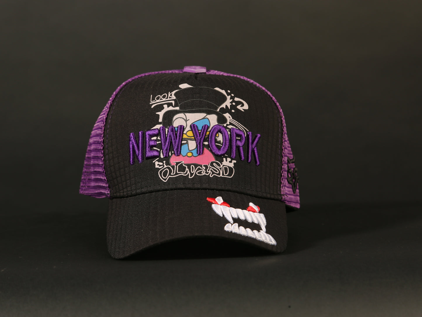 CAP NEW YORK (MIRROR)