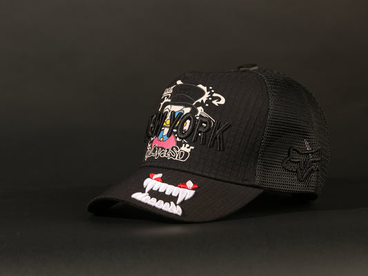 CAP NEW YORK (MIRROR)