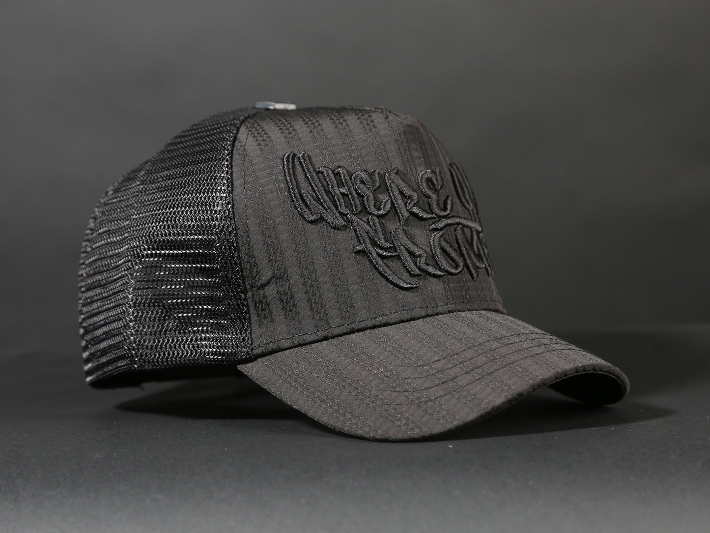 CAP WHERE U FROM (MIRROR)