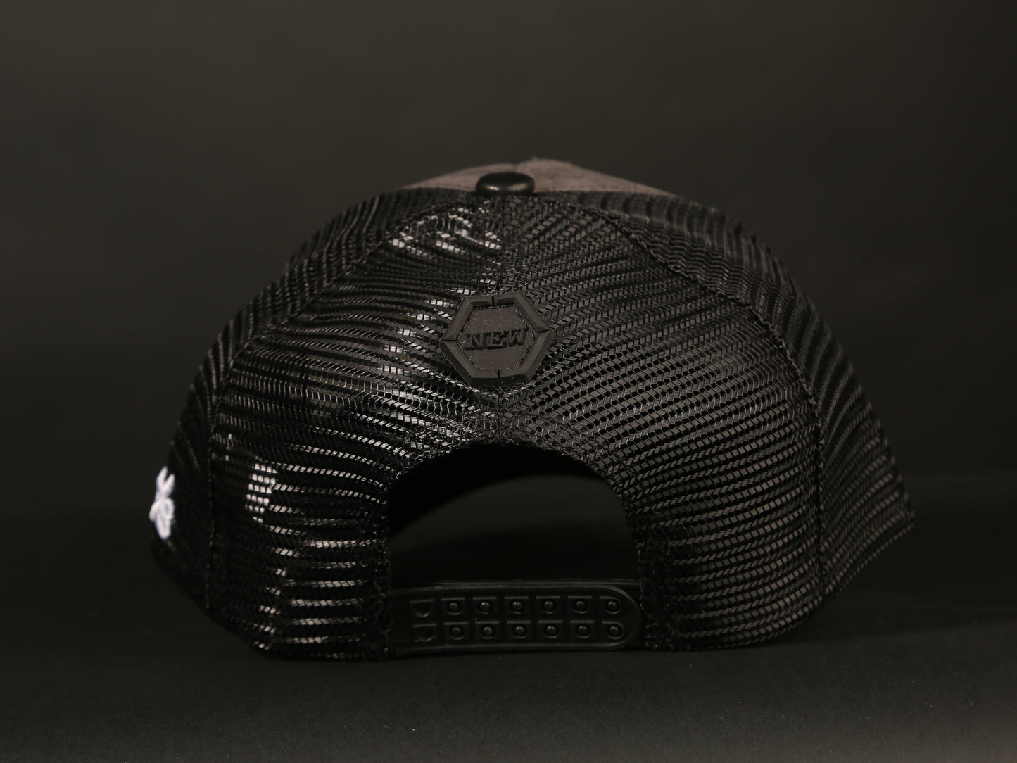 CAP GRAPHY  (MIRORR)